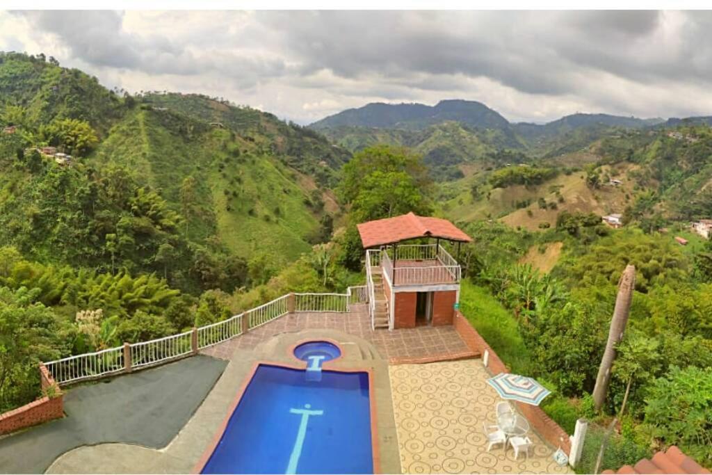 Apartamento Campestre Manizales Buitenkant foto